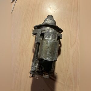 Skidoo blizzard 5500 starter motor and bracket